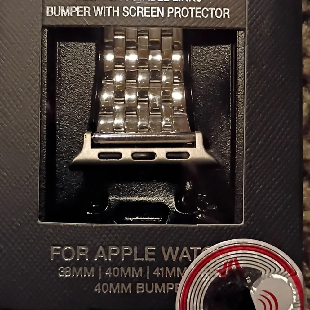 BCBGMaxAzria Silver Apple Watch Band 38mm 40mm 41mm Nwt Nib